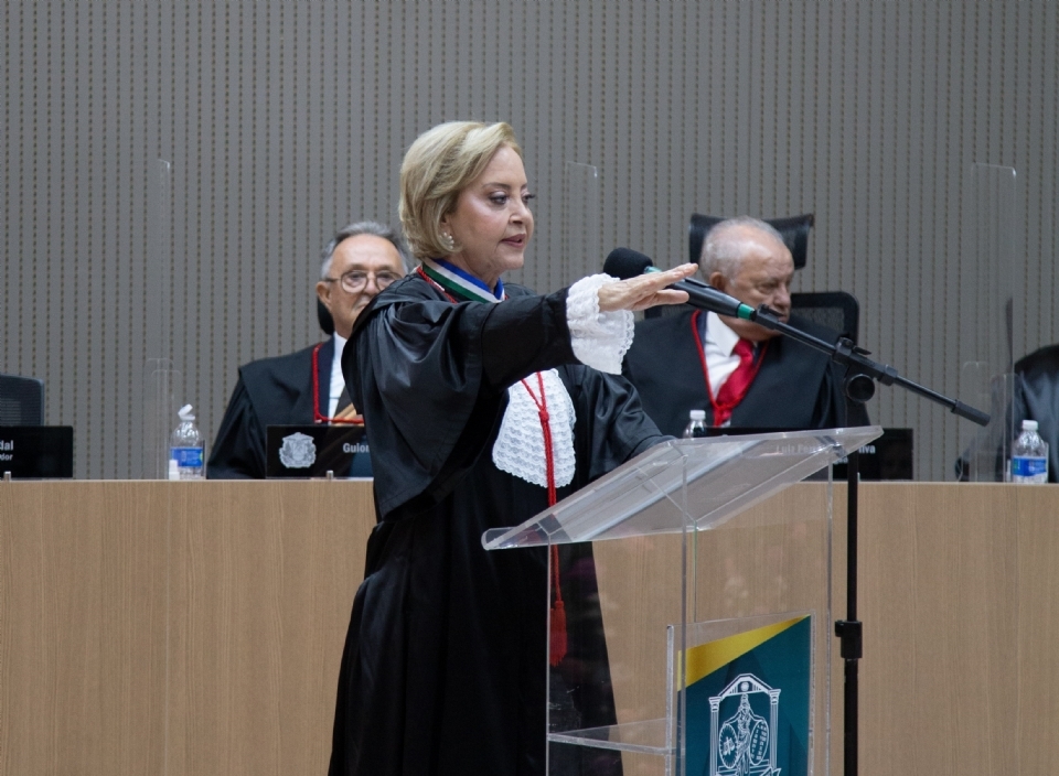 Terceira presidente mulher do TJ, Clarice Claudino destaca capacidade de adaptao s mudanas