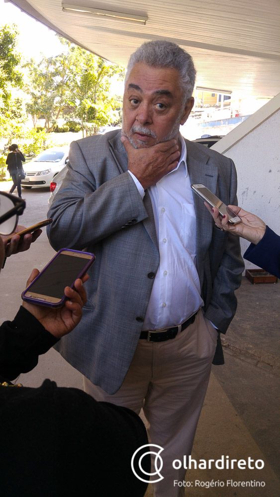 Ex-prefeito e mais quatro so condenados por improbidade em contrato de R$ 1 milho
