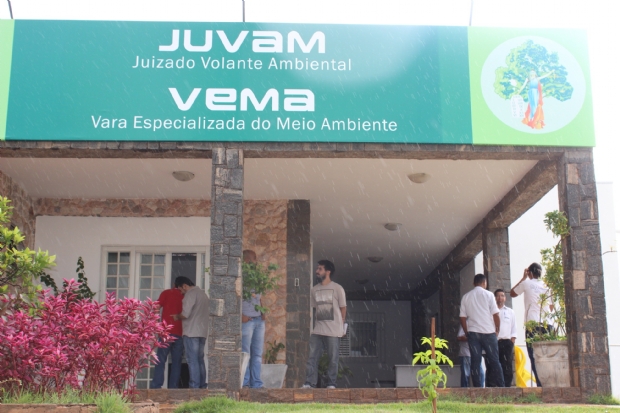 ​Juiz determina desocupao de rea na Avenida Beira Rio para requalificao da Orla do Porto