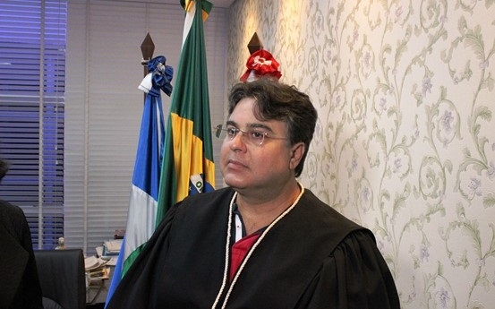 O juiz Roger Augusto Bim Donega