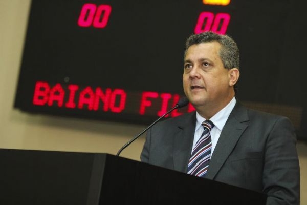 Chefe de gabinete e assessor de Baiano Filho afirmam que receberam R$ 25 mil para pagar despesas de parlamentar