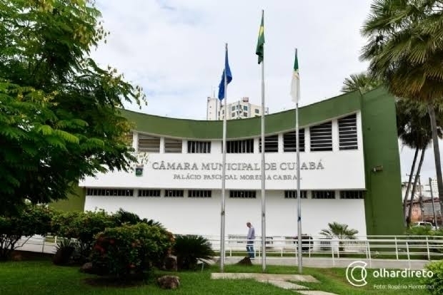 MP investiga pagamento irregular de 13 salrio a vereadores de Cuiab