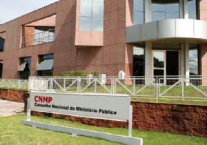 Presidente Dilma nomeia mais dois conselheiros para o CNMP