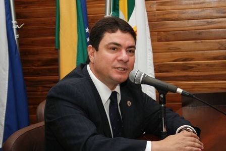 Advogado de MT preterido por Dilma para cargo de desembargador v deciso poltica, mas sem privilgios