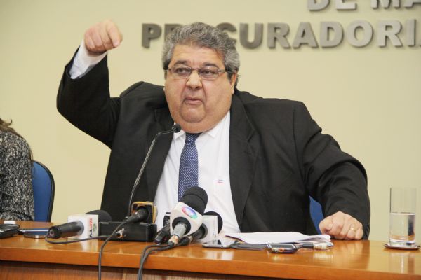 Prado rechaa crticas ao MP e sugere que prefere morrer ao ver a instituio cair no descrdito