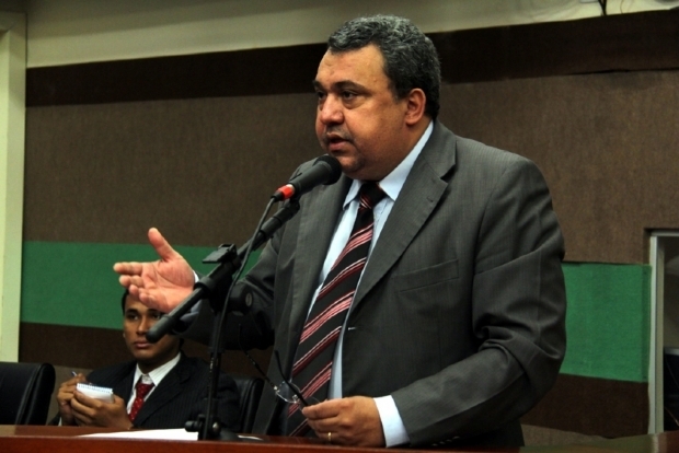 Juza d 15 dias para ex-presidente da Cmara Municipal de Cuiab pagar R$ 5 milhes