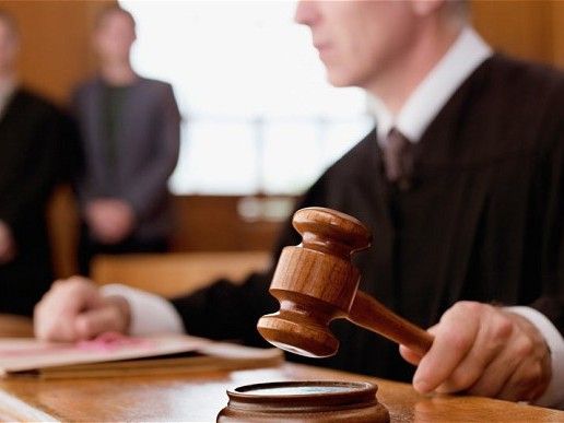 Advogada  condenada a dois anos de priso por se apropriar de R$ 31 mil de sete clientes