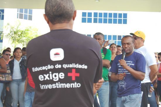 MP notifica Assembleia e Governo para impedir corte de R$ 32 milhes da educao