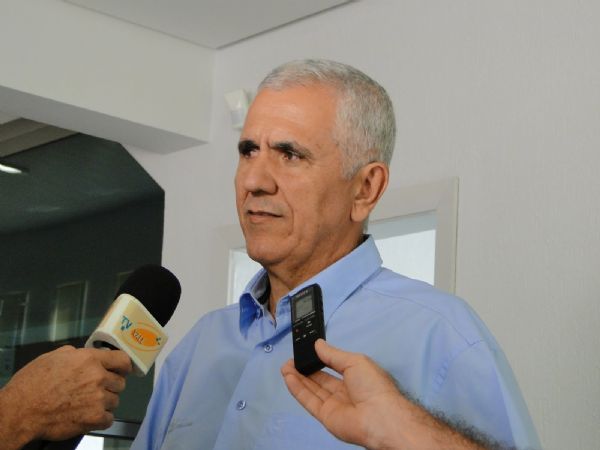Maurcio Cardoso Tonh  firma TAC com MP para cessar atividades de confinamento de gado