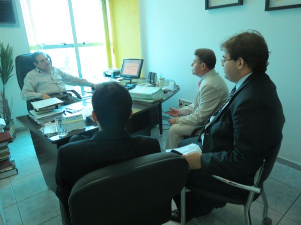 Pio da Silva visita mais de 30 escritrios em Cuiab e VG
