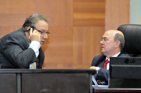Juza retoma ao contra Riva, ex-conselheiro e deputado por desvio de R$ 2,2 milhes em empresa de Arcanjo