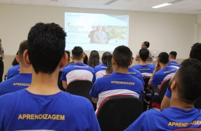Ação do MPT de incentivo à aprendizagem emprega mais de 360 jovens em Mato Grosso