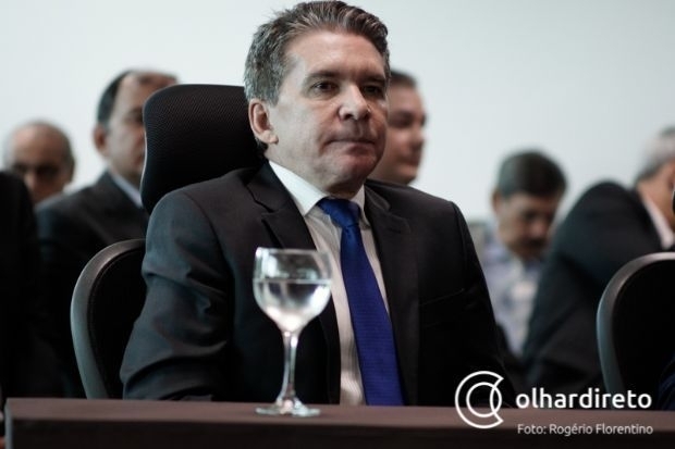 Ministro do STJ reconhece recurso de Srgio Ricardo contra afastamento do TCE