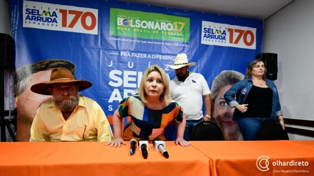 Em agenda com Bolsonaro, Selma falta audincia e se nega a fazer retratao a Sebastio Carlos
