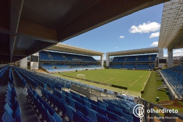 Juiz condena Fifa a pagar R$ 10 mil a torcedora que perdeu jogo da Copa em Cuiabá