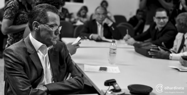 Juiz bloqueia R$ 1,2 milho de Silval, ex-secretrios e deputado estadual