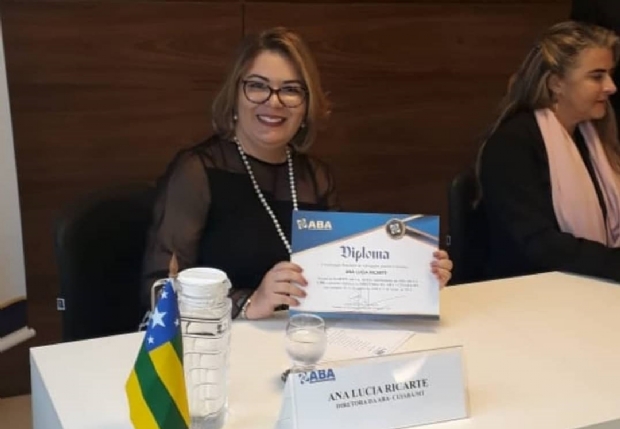 Empossada como diretora da ABA, advogada de Cuiab busca fortalecer a integrao entre os profissionais