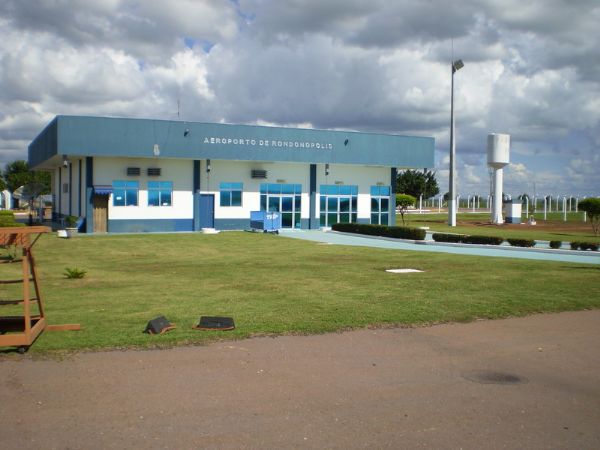 Obras do aeroporto de Rondonpolis so suspensas por superfaturamento no valor de R$ 7,5 milhes
