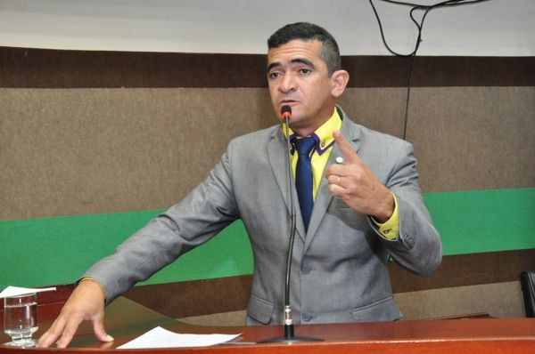Vereador de Cuiab  cassado por fraudar cota feminina em lista de candidatos