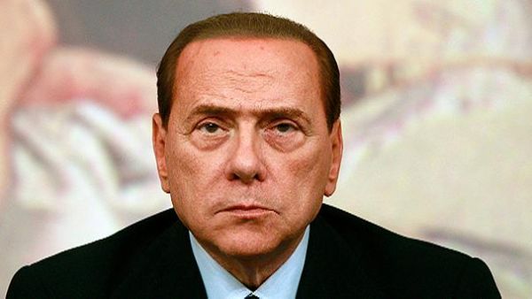 Justia inocenta Berlusconi de acusao de fazer sexo com menor