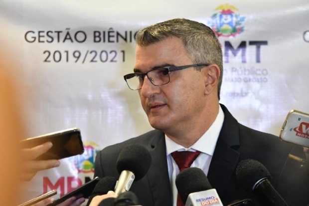Chefe do Ministrio Pblico avalia crise dos grampos como 'herana maldita'