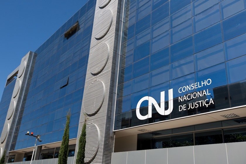 CNJ suspende concurso para contratao temporria de oficiais de Justia em MT