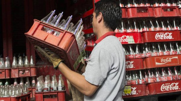 Representante da Coca-Cola vai pagar R$ 120 mil a comerciante por garrafa que explodiu