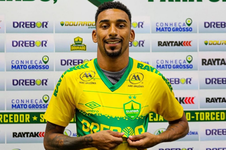 Mateusinho, jogador do Cuiab,  alvo de operao que investiga manipulao de resultados no Campeonato Brasileiro