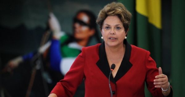Dilma Sanciona sem vetos lei que prev direito a porte de arma a guardas municipais