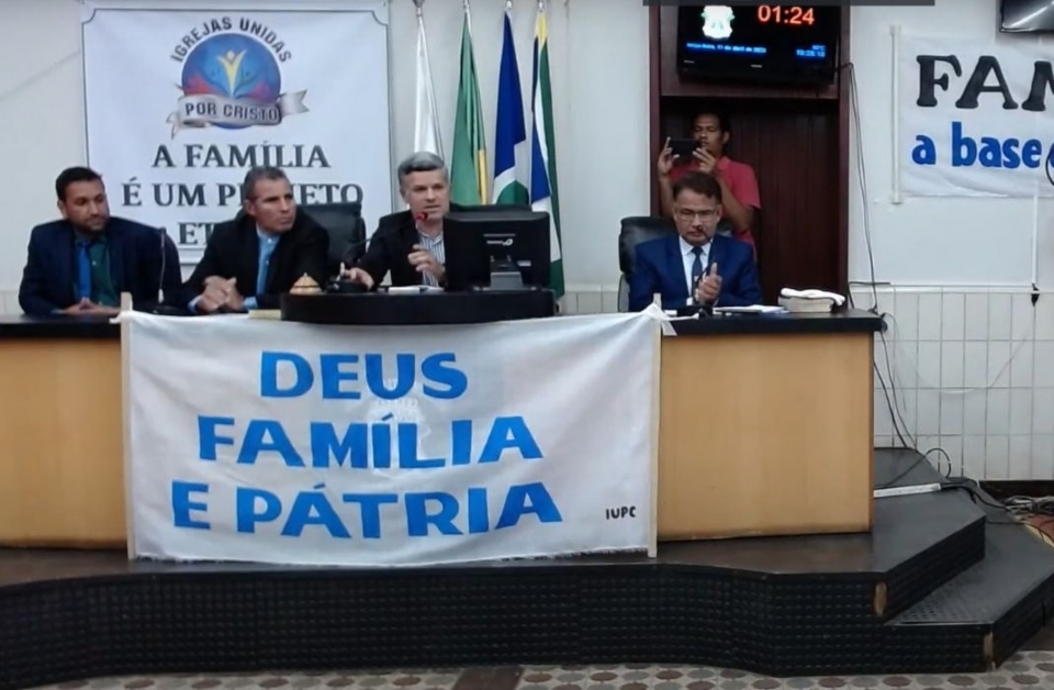 Ministrio Pblico denuncia dois pastores por crimes de homofobia durante reunio em Cmara Municipal