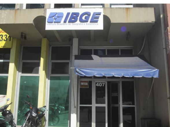 Justia Federal afasta chefe do IBGE-MT e mais sete servidores investigados por desvio de R$1,3 milho