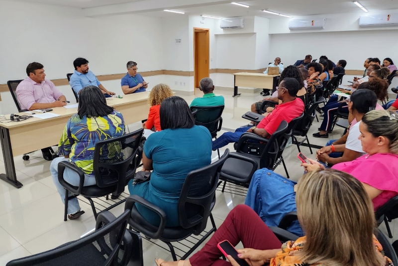 Lderes comunitrios se renem com a Defensoria para questionar seleo de diretores de escolas quilombolas em MT