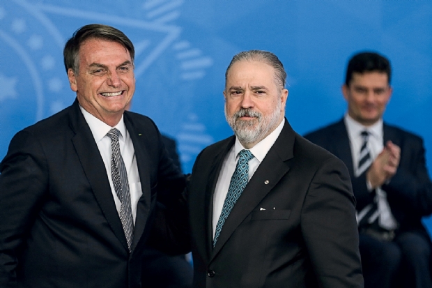 Bolsonaro e Augusto Aras
