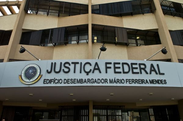 JF suspende depoimento de superintendente denunciado por 'facilitar' R$ 15 mi em emprstimos fraudulentos