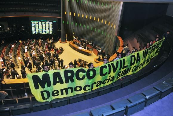 Presidente Dilma Rousseff Sanciona lei do marco civil da internet