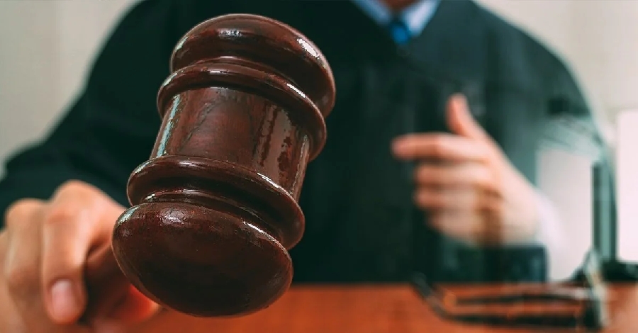 Tribunal de Justia condena banco a indenizar servidor por violar dever de informao