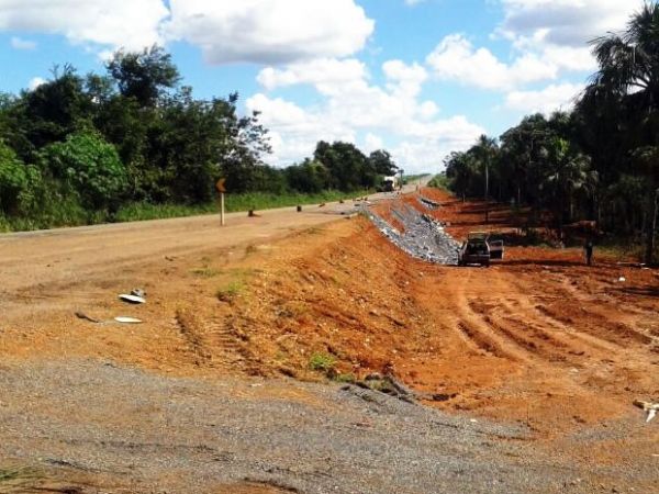 MPE obtm liminar que suspende pavimentao de rodovia sem estudo de impacto ambiental