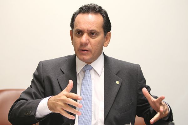 STF rejeita denncia de fraude a licitaes e formao de quadrilha contra Nilson Leito