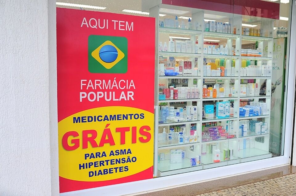 Ministrio Pblico notifica 45 farmcias vinculadas ao Programa Farmcia Popular do Brasil