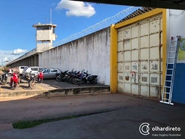 Defensoria Pública pede à Justiça que prefeito vacine presos de Cuiabá contra Covid-19