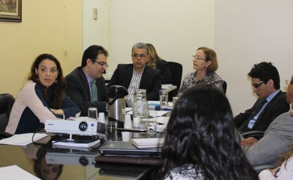 MP, Defensoria e Secretarias de Sade debatem estratgias para evitar novas aes