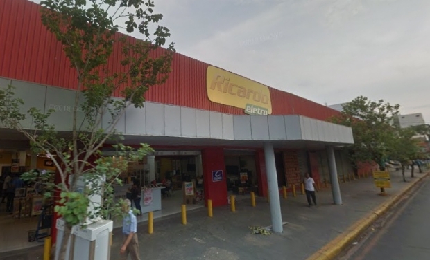Justia determina despejo de lojas da Ricardo Eletro por causa de aluguis atrasados