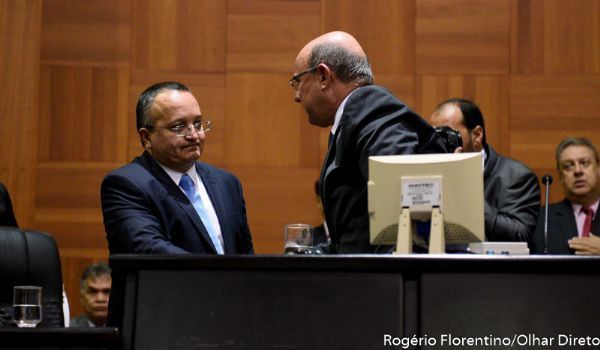 Taques informa desinteresse em conciliao e aguarda ao contra Riva por difamao sobre desvio de R$ 230 milhes