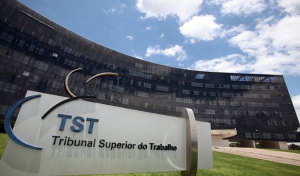 TST condena sindicato a pagar R$ 50 mil para trabalhadores que seriam substitudos